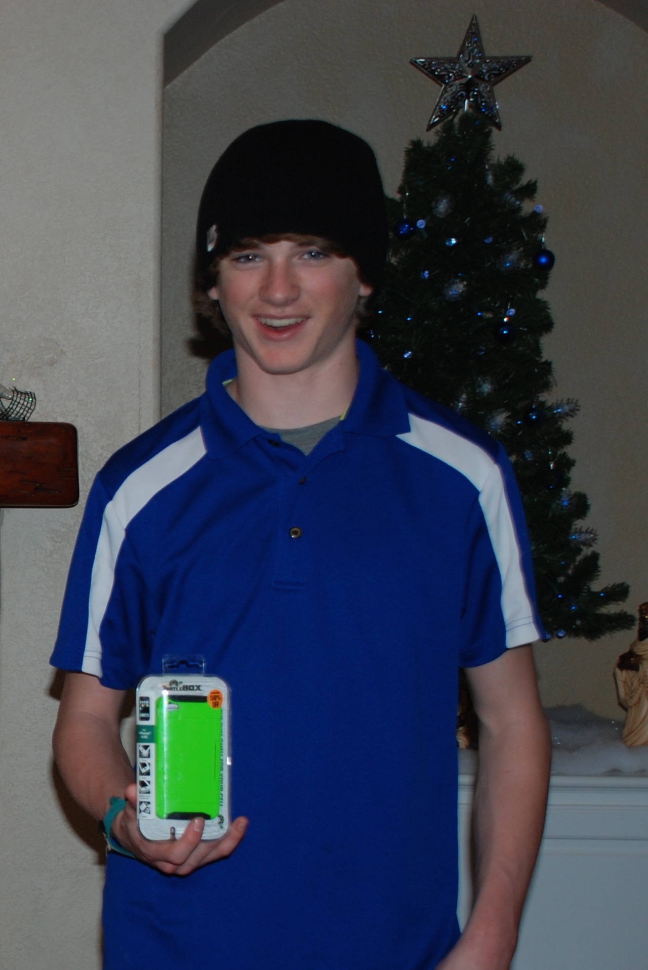 2013-12-23 21-14-21 Hildebrand Christmas.jpg